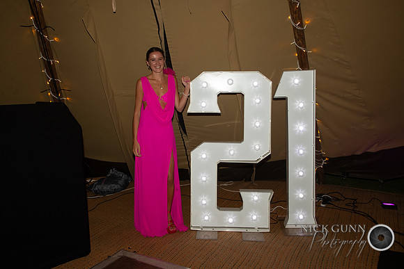 Ciara21-118